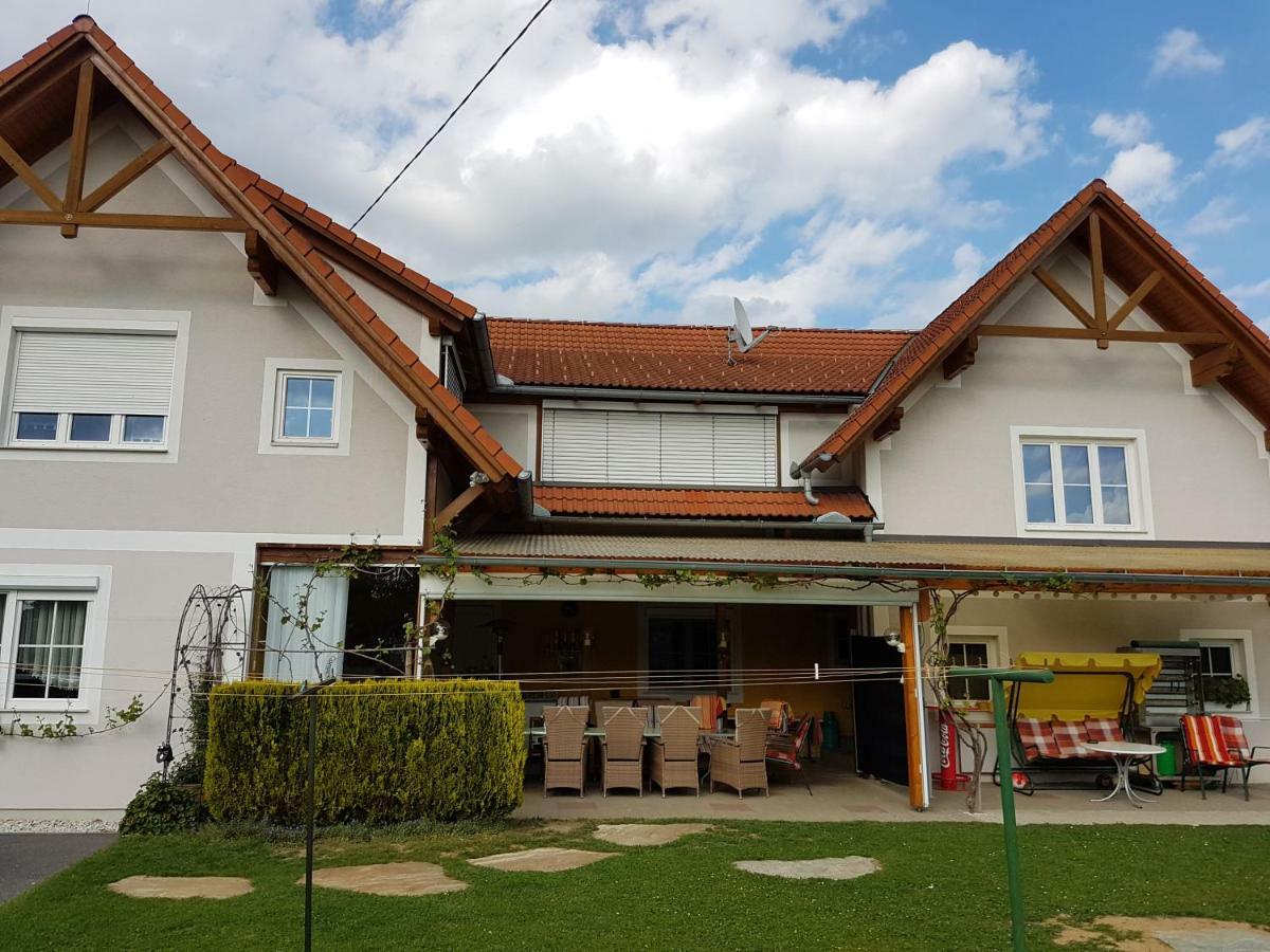 Pension Altmann Sankt Magdalena 外观 照片